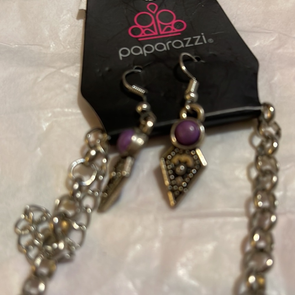 Necklace Set - Picture 3 of 3